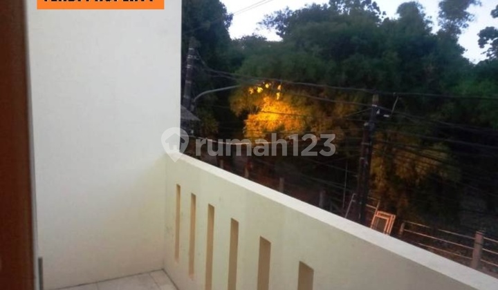 Ruko Siap Huni Rapi di Jl Raya Leuwinanggung Bogor 2 Lantai  10