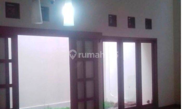 Rumah Sewa Besar Rapi di Perumahan Citra Gran Cibubur  7