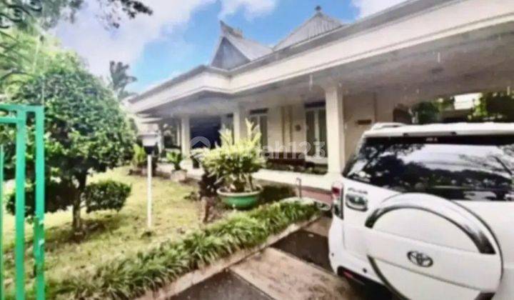 Rumah Mewah di Kawasan Elit Ijen Gmk01194 2