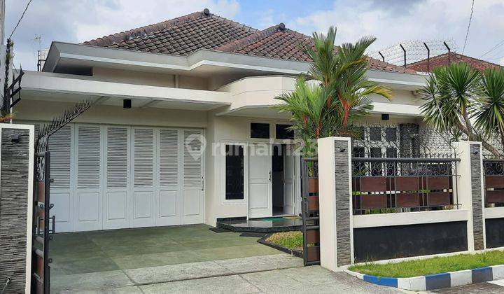 Rumah Mewah Dijual di Tidar Malang Gmk02468 2