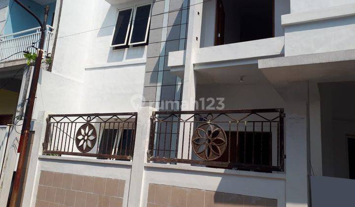 Rumah Bagus 4 Kamar di Kalijudan Surabaya Gmk02740 2