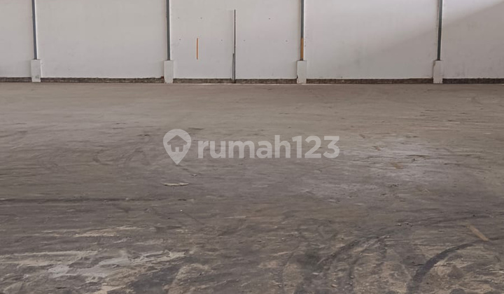Strategic Warehouse 1300 m2 in Pakisaji Malang MSP0053