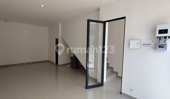 Disewakan Cepat Ruko Verona Gading Serpong Tangerang  2