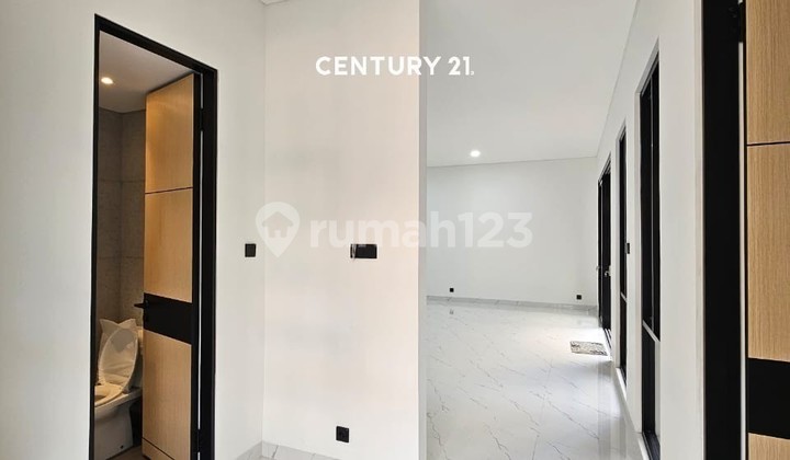 Dijual Rumah Siap Huni di Bintaro Sektor 3 Gb 17038 2