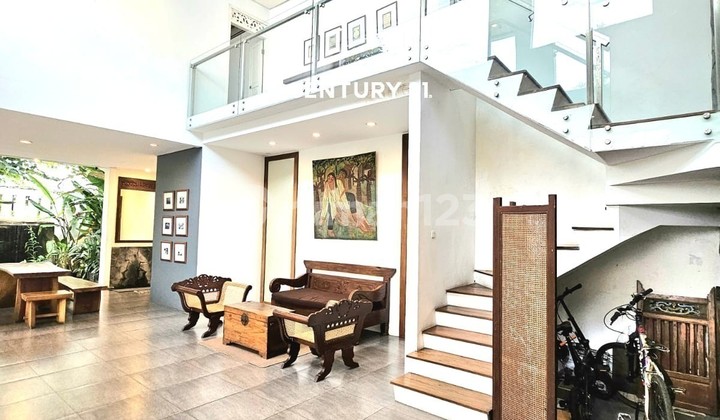 Tropical Resort Home in Sector 7 Bintaro Gb 16343 2