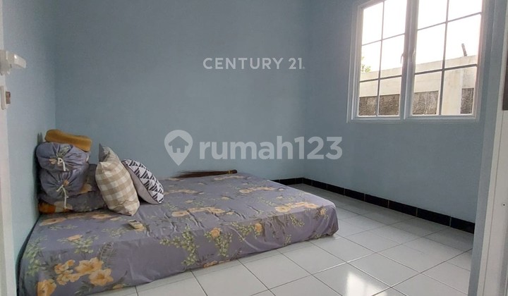 Rumah 1 Lantai Sangat Terawat Lokasi Strategis Dekat UT  DR16674 2