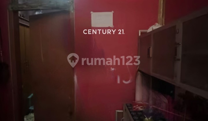 Well-Maintained House in Pamulang Dr 17707 2