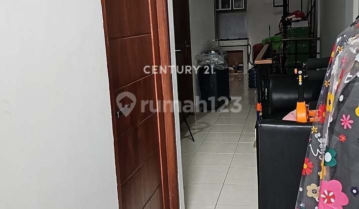 For Sale, Ready-to-Occupy Shophouse in Graha Raya Az 17775 2
