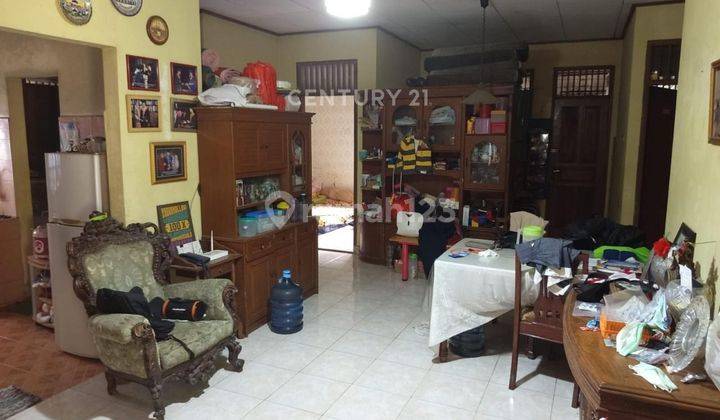 Jual Rumah Tanah Luas Cocok Untuk Usaha Di Komplek Pajak JS16037 2