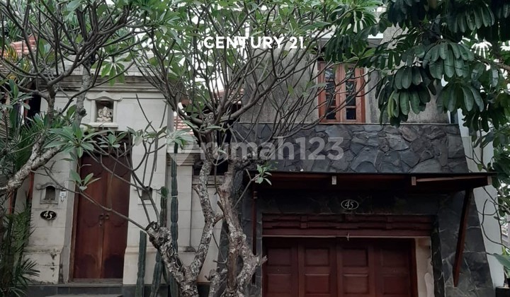 Aesthetic Ready-to-Occupy House in Bintaro At 14128