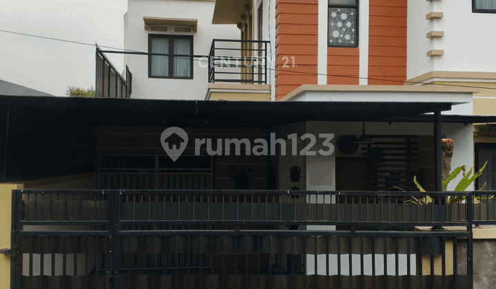 Rumah Cantik Modern 2 Lantai Siap Huni Dekat Bintaro Gb16765