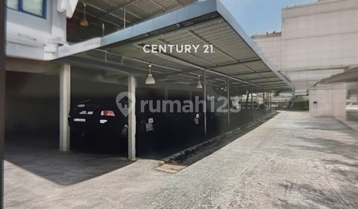 Ready-to-Use Commercial Building in Cilandak Ut 16760