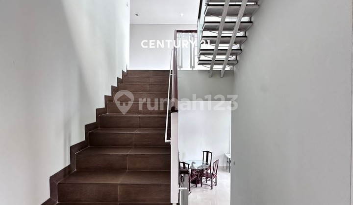 Rumah Cantik Siap Huni di Pondok Indah Ut 14154 2