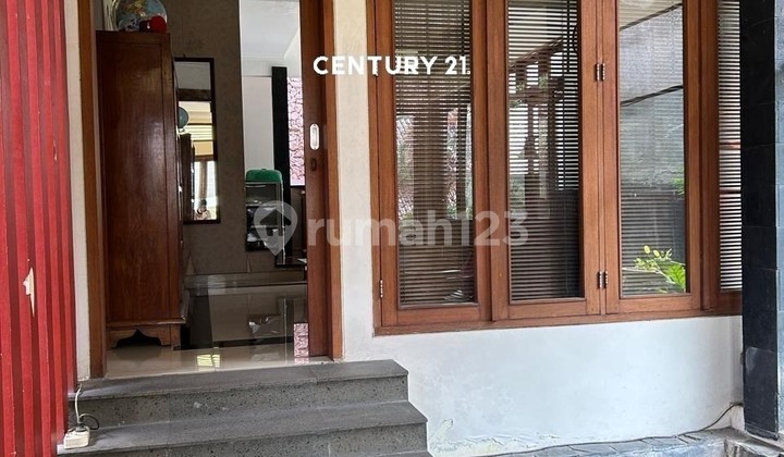 Rumah 2 Lantai di Bintaro Sektor 5 Ut 15359 Rumah 2 Lantai di Bintaro Sektor 5 Ut 15359