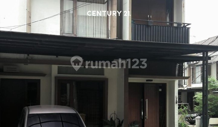 Hook House Strategic Location in Bintaro Gb 16603