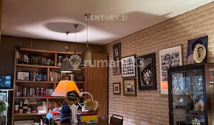 Rumah Mewah Lokasi Premium Di Kebayoran Bintaro GB16531