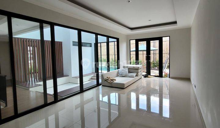 Rumah HOT SALE Siap Visit ada Pool di Kebayoran Bintaro GB-9117 2