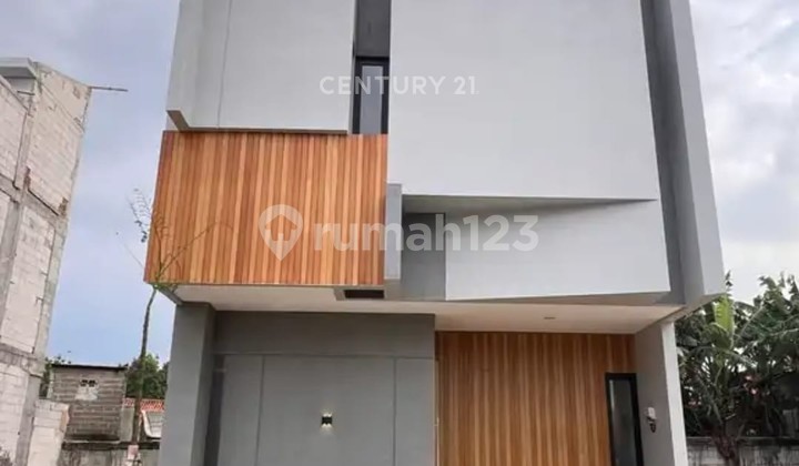 Dijual Rumah Hommy 3 Lantai di Ciputat Dr17449