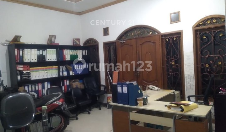 Rumah bisa untuk Kantor Dekat Taman di Jaksel Dm 14392 2