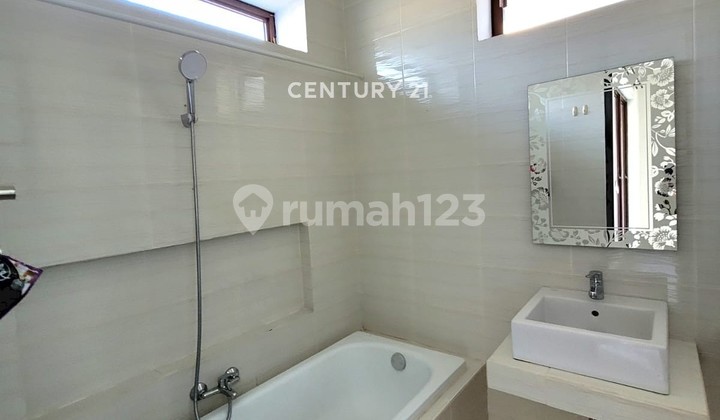 Rumah Renov Siap Huni di Discovery Bintaro Gb 14881 2