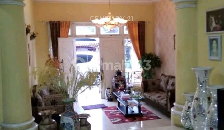 Rumah 2 Lantai Terawat Dekat Unpam Di Setu Pamulang DR16661 2