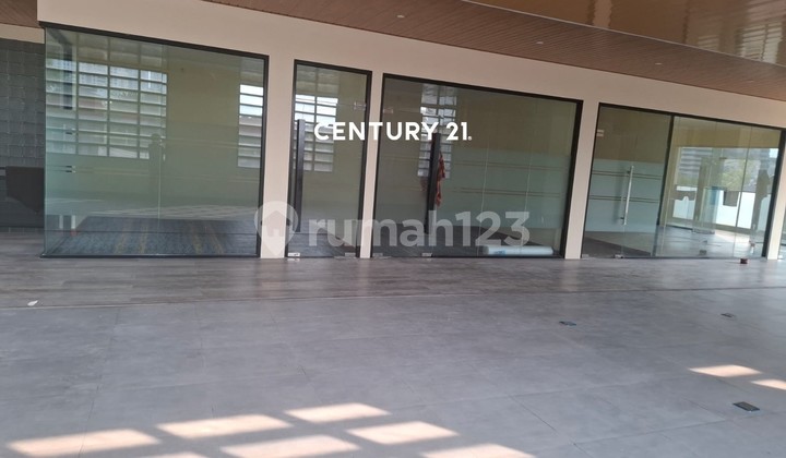 Gedung 3 Lantai Lokasi Strategis di Jaksel Sebelah Spbu Af 16502 Gedung 3 Lantai Lokasi Strategis di Jaksel Sebelah Spbu Af 16502