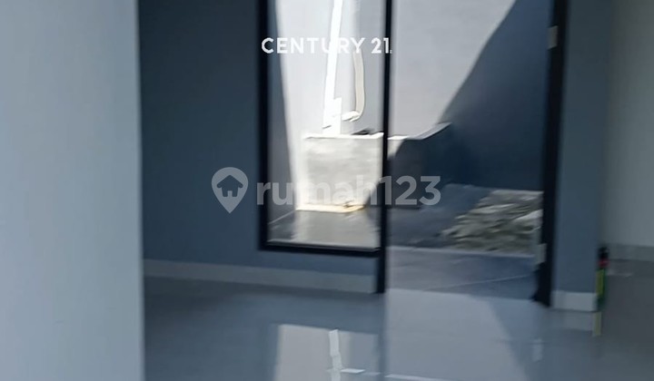 Brand New House in a Cluster in Gunung Sindur Dr 17705 2