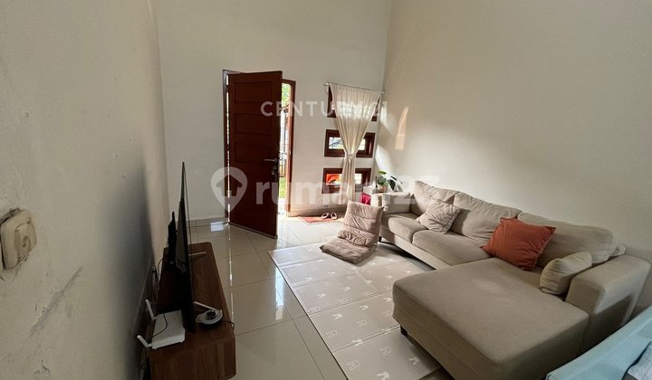 Rumah Asri Siap Huni Di Alam Sutera EF17043