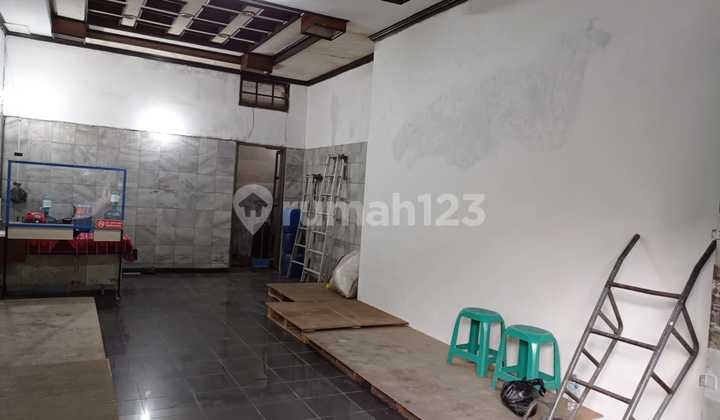 Disewakan cepat ruko Sudirman mainroad siap pakai Disewakan cepat ruko Sudirman mainroad siap pakai