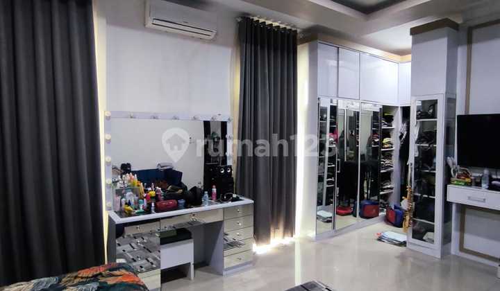 Dijual Rumah Bagus Tengah Kota Istana Sudirman Regency Siap Huni Full Furnished 2