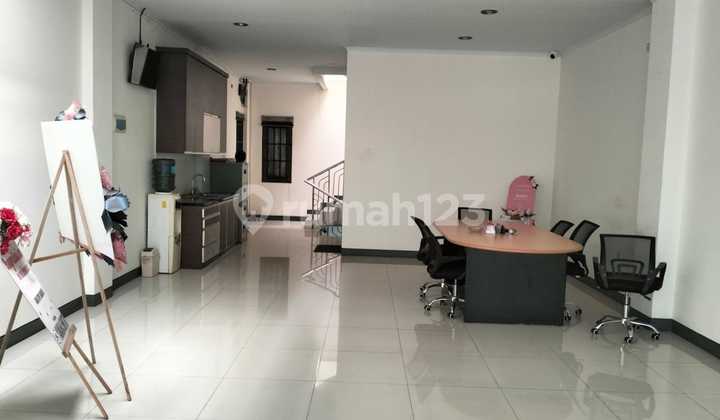 Disewakan ruko ruang usaha strategis tengah kota kopo mainroad murah bagus hoki