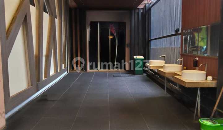 Dijual ruang usaha mainroad strategis pungkur showroom/hotel/perdagangan Dijual ruang usaha mainroad strategis pungkur showroom/hotel/perdagangan