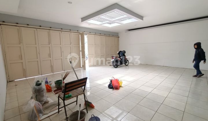 Disewakan Ruko Bagus Luas Garuda Mainroad Strategis Pusat Kota Siap Hunii Disewakan Ruko Bagus Luas Garuda Mainroad Strategis Pusat Kota Siap Hunii