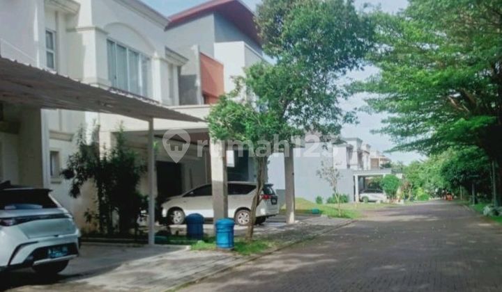 High Ceiling House in BSD Serpong Tangerang