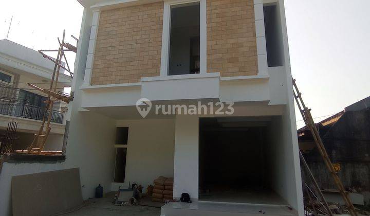 Rumah baru full batamerah free biaya di Jatiasih 1