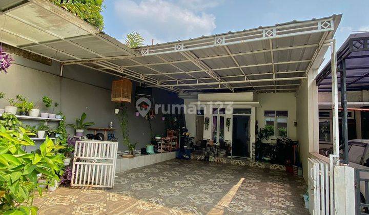 Rumah bagus terawat di Sakura Regency Jatiasih  1