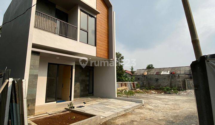 Rumah 2 lantai full Batamerah free biaya di Jatiasih 2