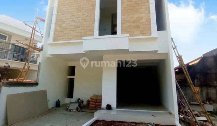 Rumah 2 lantai murah free biaya - biaya di Jatiasih 1