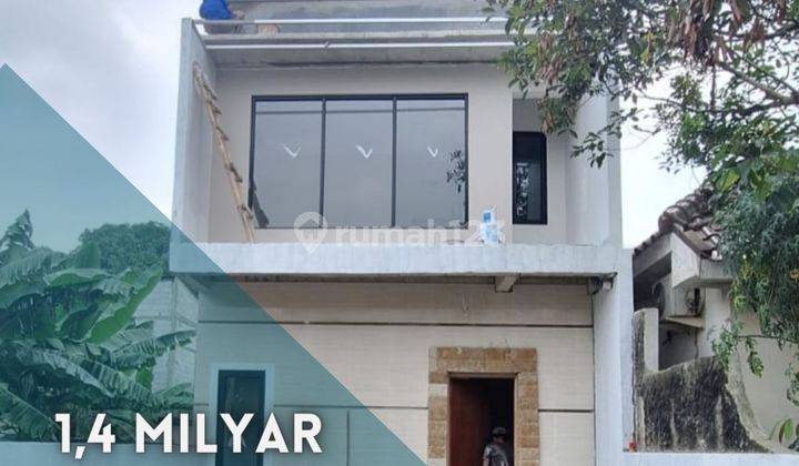 Rumah 2 lantai minimalis modern di jln Ratna Jatikramat  1