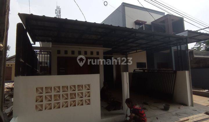 Rumah baru siap huni bonus kanopi di Jatiasih 2