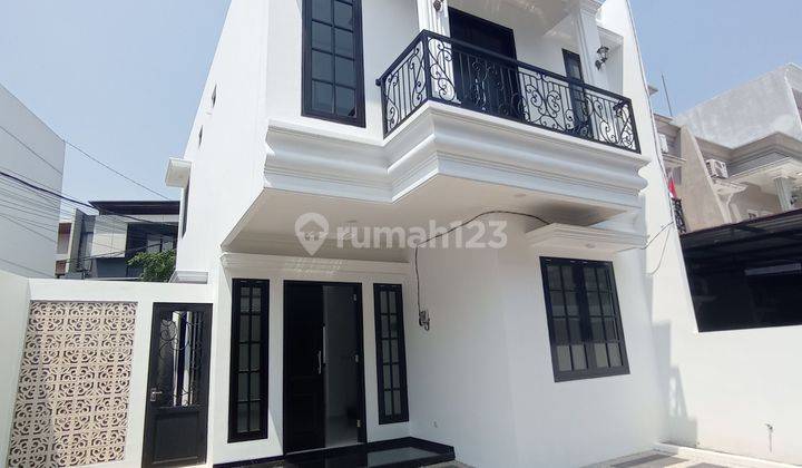 Rumah Minimalis Modern Di Jl Sadar Jagakarsa Jaksel 2