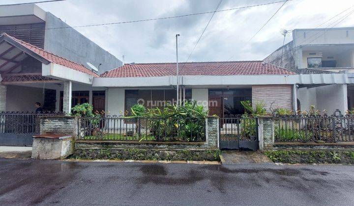 Rumah Lama Murah Hitung Tanah di Turangga Bandung 2