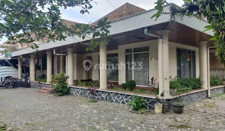 Rumah Lama Mainroad Jalan Riau Bandung Cocok Untuk Usaha 1