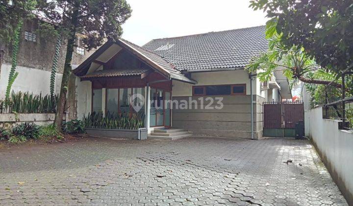 Rumah Terawat di Cipaganti Pasteur Cocok Untuk Usaha 1