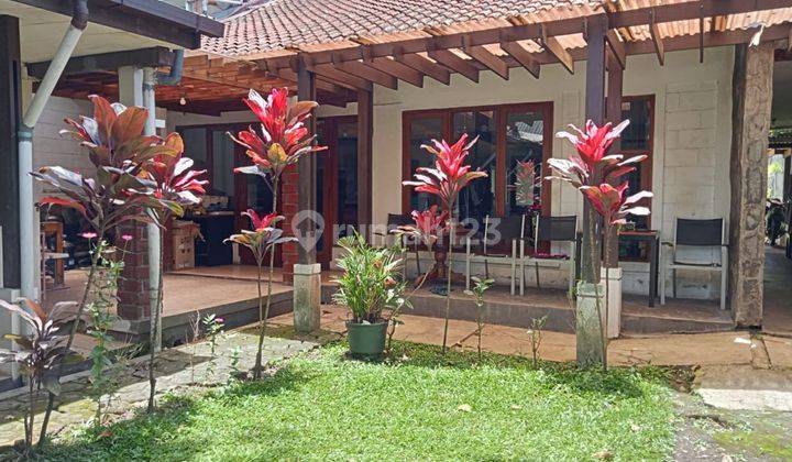 Rumah Terawat di Cipaganti Pasteur Cocok Untuk Usaha 2