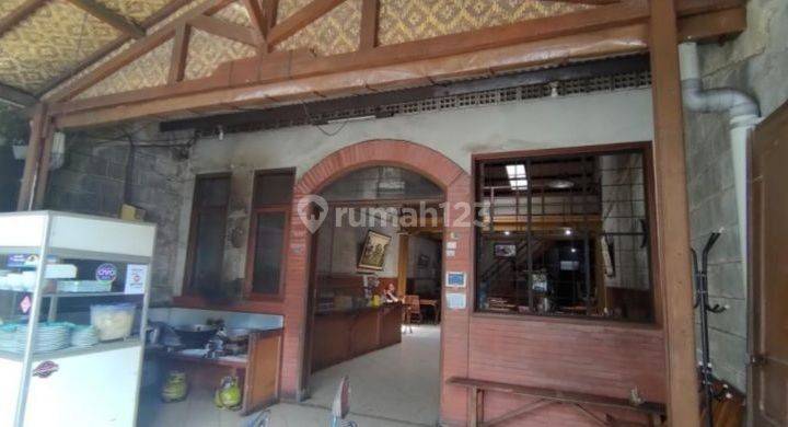 Rumah lama siap huni hitung tanah di Pasteur Bandung  2