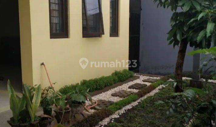 Rumah murah 2 lantai siap huni di Cisaranten Arcamanik Bandung  1