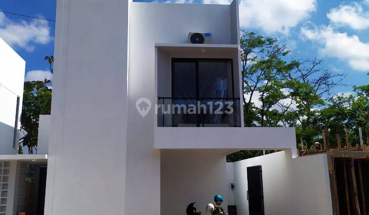 Rumah Lux Minimalis Modern Dua Type Aghathis di Oma Indah Garut 2