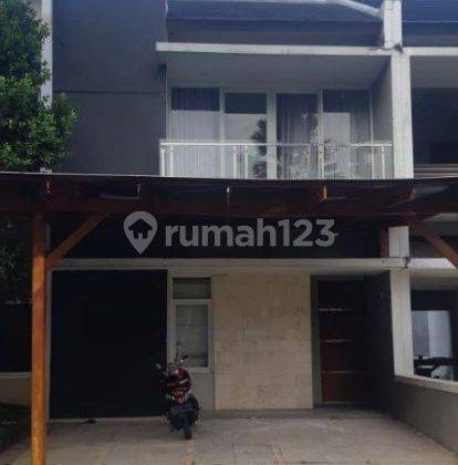 Rumah 2 Lantai Siap Huni di Gegerkalaong 1