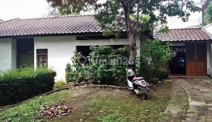 Rumah Classic Terawat Murah Dijual Di Tubagus Ismail Tanah Luas 2